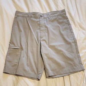 Men's Classic Tan Cargo Shorts